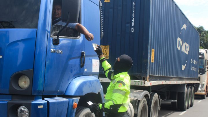 Prefeitura realiza operação ‘Carga Pesada’ na zona Leste de Manaus