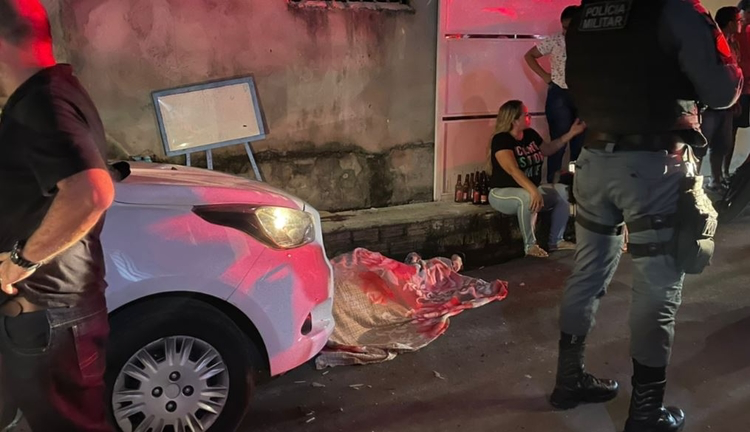 Durante bebedeira homem é morto no Novo Israel