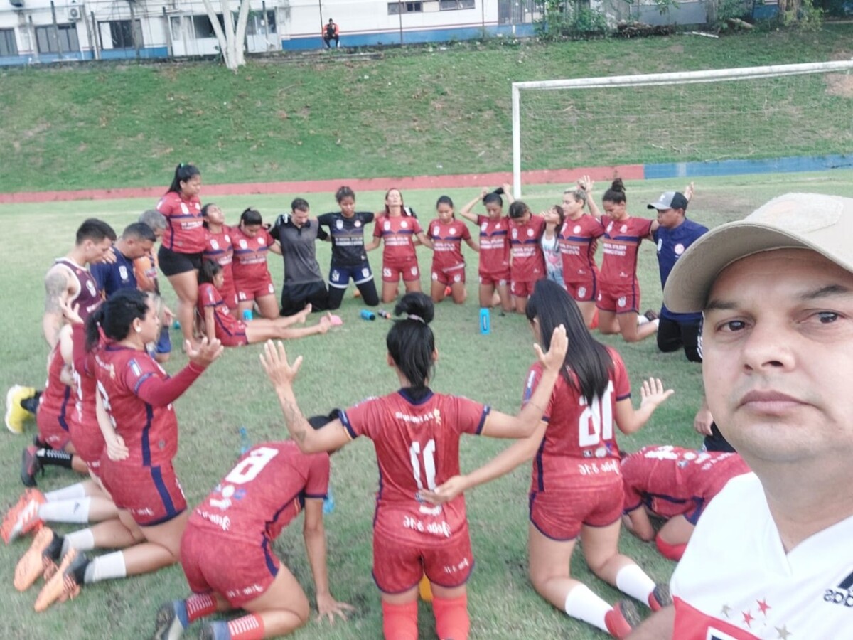 ‘As Jovens de Cristo Canaranas’  garantem vaga na final do Peladão Feminino