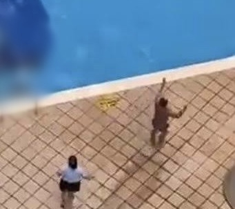 Crianças são eletrocut4das enquanto brincavam dentro de piscina de condomínio de luxo; veja video
