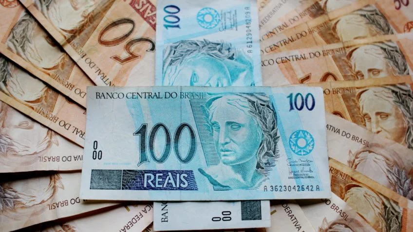 Caixa paga Bolsa Família a beneficiários de NIS de final 4