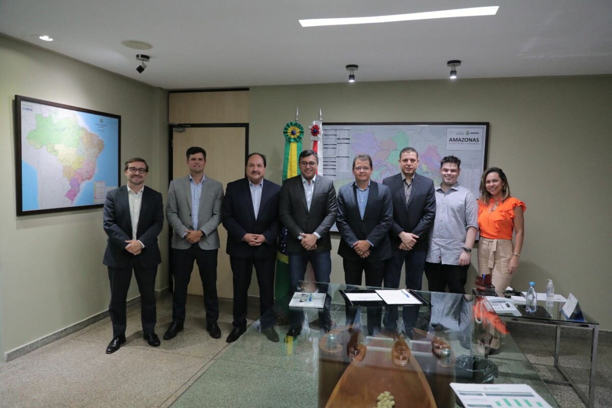 Governador Wilson Lima recebe especialistas do BID e destaca avanços na implantação do novo Prosamim+