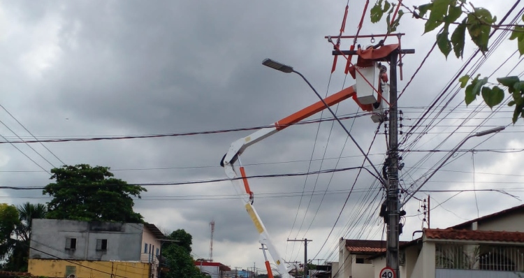 Oito bairros de Manaus ficam sem energia nesta quinta-feira (16); confira