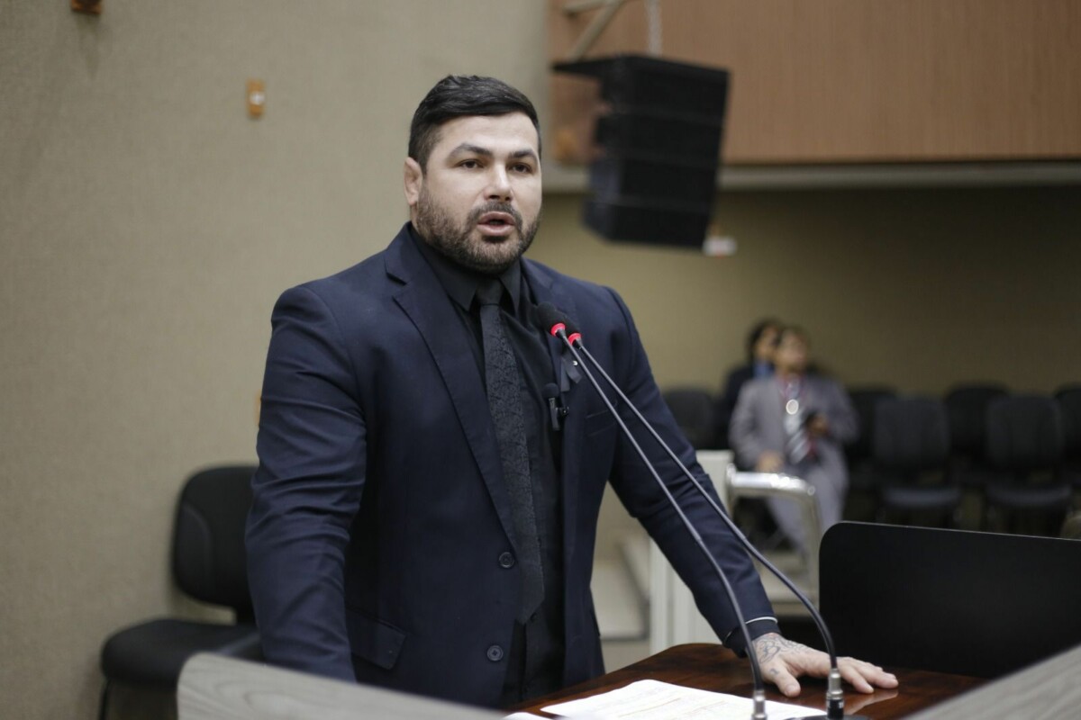 ‘Precisamos investigar a taxa de esgoto’, dispara Capitão Carpê sobre avanço da CPI da Água de Manaus