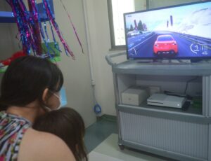 Regional de Santarém usa videogames como terapia durante tratamento de pacientes