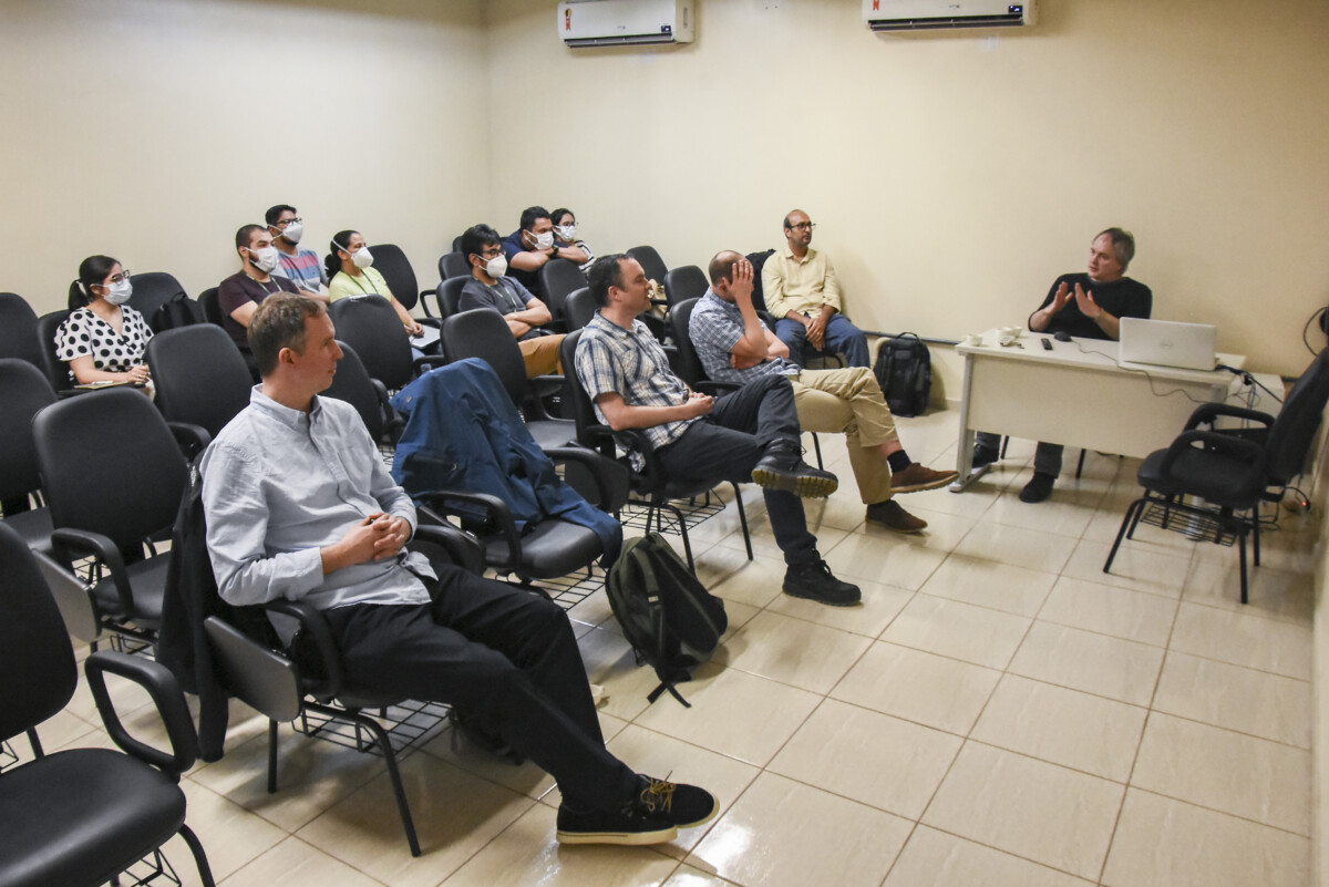 Fiocruz Amazônia recebe delegação de cientistas da Cardiff University
