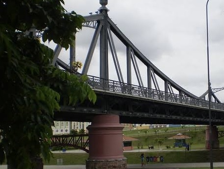 Urgente: jovem que voltava de carnaval é assassinad0 debaixo da Ponte da 7 de Setembro