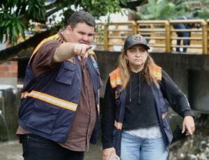 Prefeitura mantém vigilância 24 horas com secretarias para atendimento de emergência após fortes chuvas em Manaus