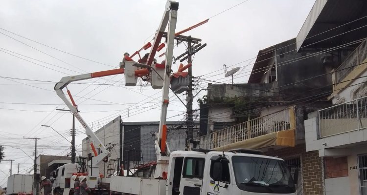 Cinco bairros em Manaus ficam sem energia nesta terça-feira (28); confira