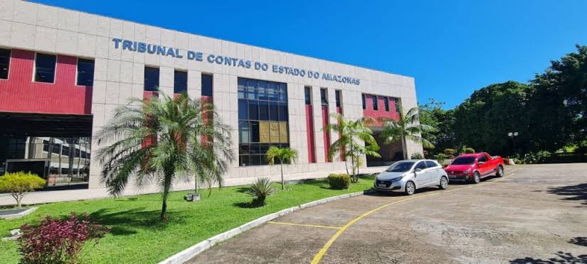 TCE-AM cria painel para acompanhamento dos envios de 377 prestações de contas anuais