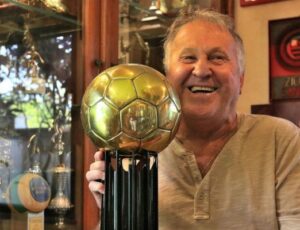 Zico, a alegria da Gávea, completa 70 anos e recebe grande homenagem