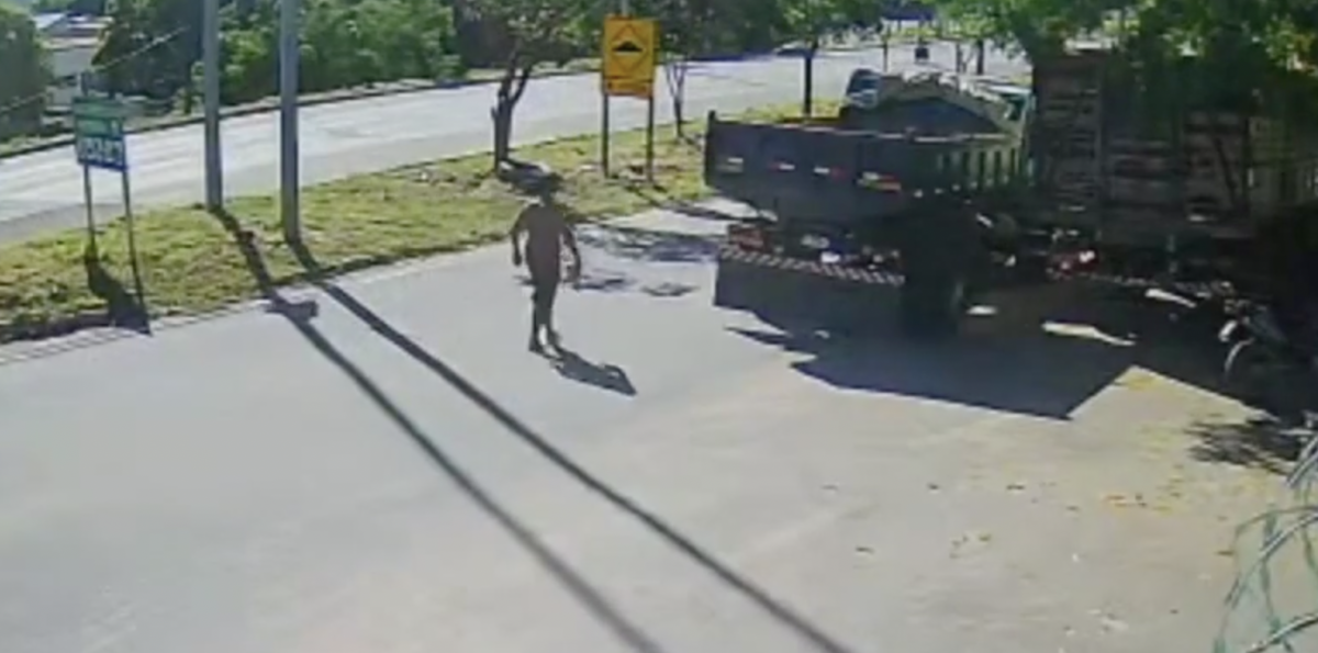 Chocante: homem morre da pior forma possível enquanto caminhava para casa; veja vídeo
