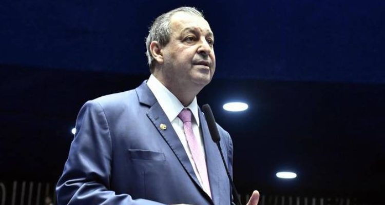 Omar Aziz é eleito presidente da Comissão de Transparência no Senado
