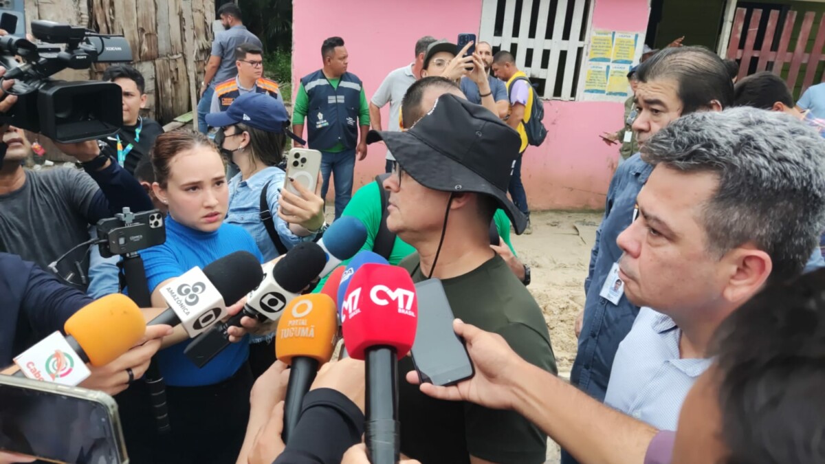Vítimas do deslizamento de terra receberão auxílio da Prefeitura de Manaus
