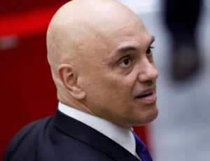 Moraes defende que redes sociais sejam classificadas como empresas de comunicação