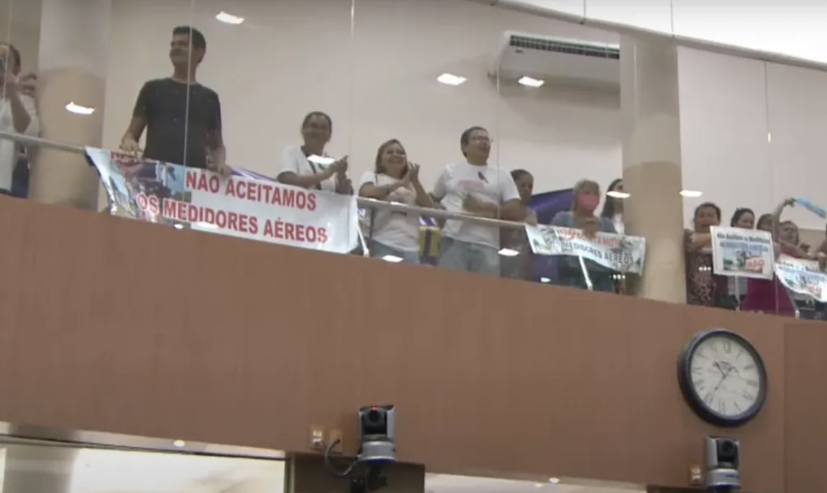 De forma unânime, CMM aprova PL que proíbe instalação de medidores aéreos em Manaus