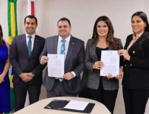 Deputado Roberto Cidade e Defensor Público-Geral Ricardo Paiva fortalecem proteção às mulheres