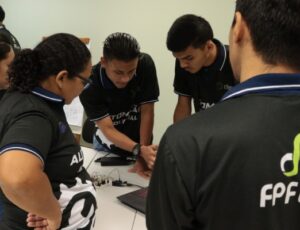 Escola Tecnológica de Manaus oferta 34 vagas em curso de reparação de placas eletrônicas; saiba mais
