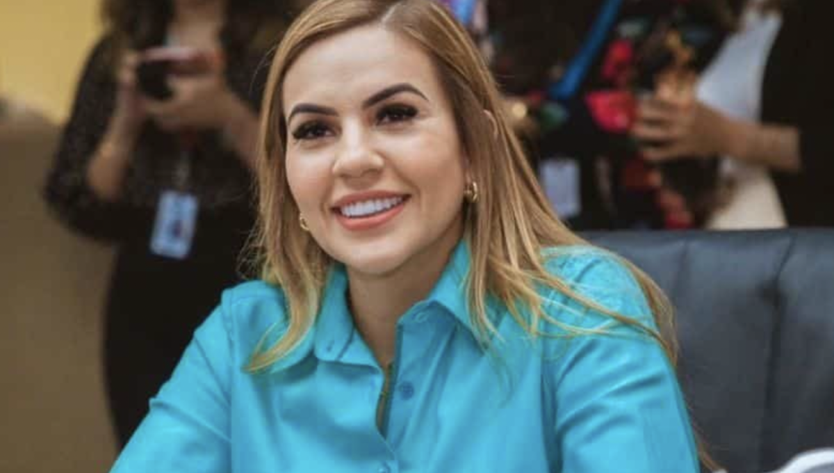 Falta mas gasta: deputada Débora Menezes torra mais de R$42 mil do Cotão mesmo não comparecendo na Aleam