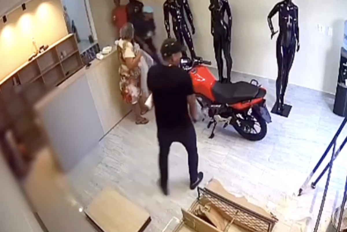Pistoleiro que matou três pessoas, incluindo mulher grávida, é preso em Manaus; relembre o caso