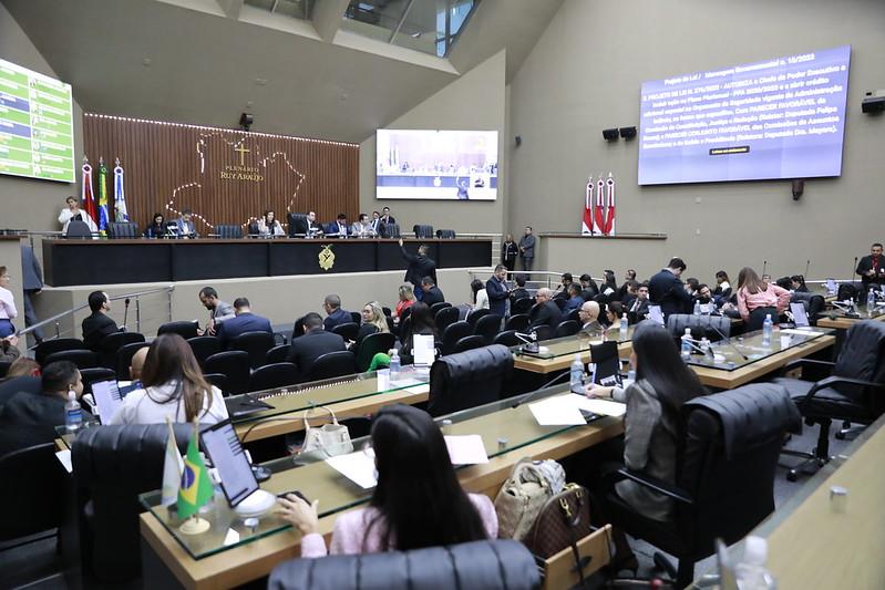 Prestação de contas: “Cotão” dos deputados do Amazonas aumenta 13% e beira R$ 50 mil por mês
