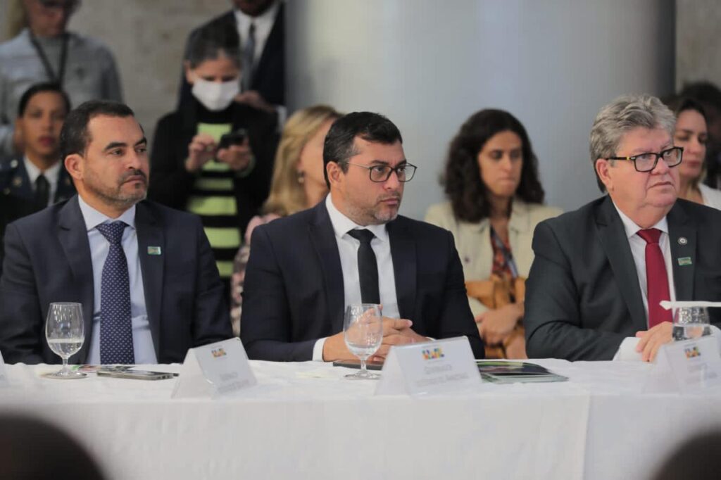 Amazonas vai avançar com novo marco do saneamento, diz Wilson Lima