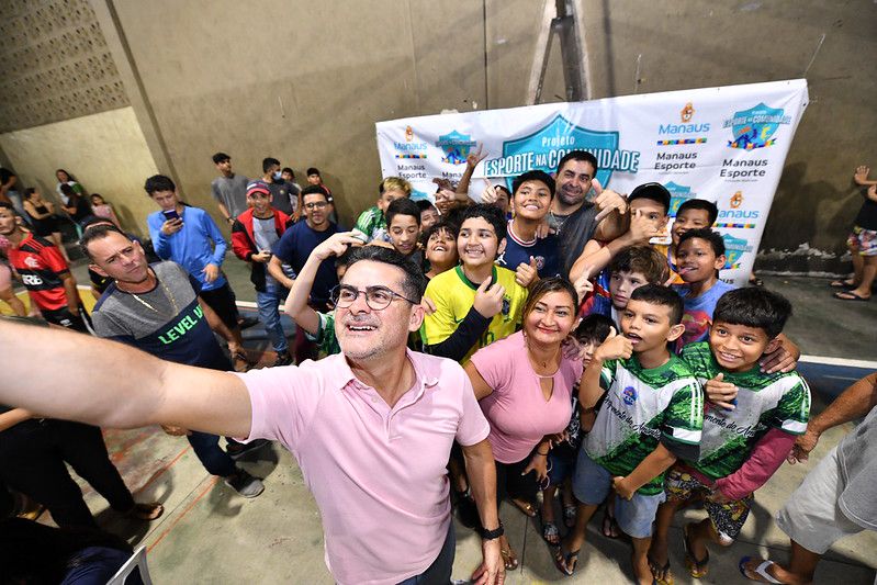 Aprovação de David no 3º ano de mandato é a maior dos últimos 40 anos em Manaus
