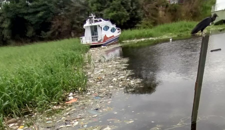 Corpo de homem é encontrado boiando no igarapé do São Raimundo; veja