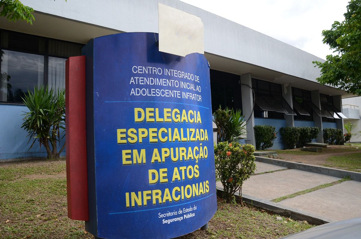 25 adolescentes que ameaçaram fazer atentado em colégios do Amazonas são identificados