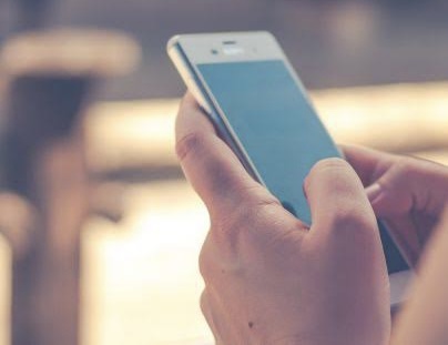 No WhatsApp, Disque 100 vai receber denúncias de ataques nas escolas