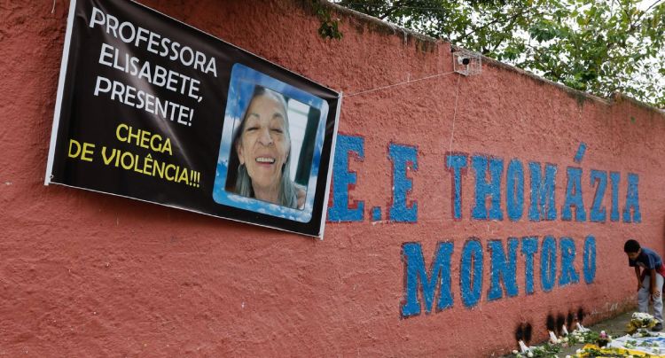 Estação recebe nome de professora morta em ataque dentro de escola