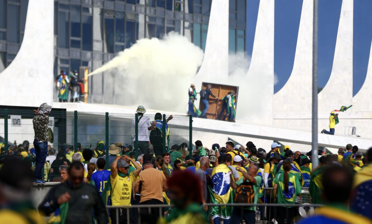 GSI divulga imagens do dia da invasão no Palácio do Planalto