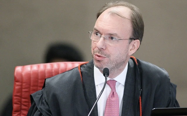 “É Liberdade de expressão”: Sátira em campanha não configura propaganda eleitoral irregular, diz TSE