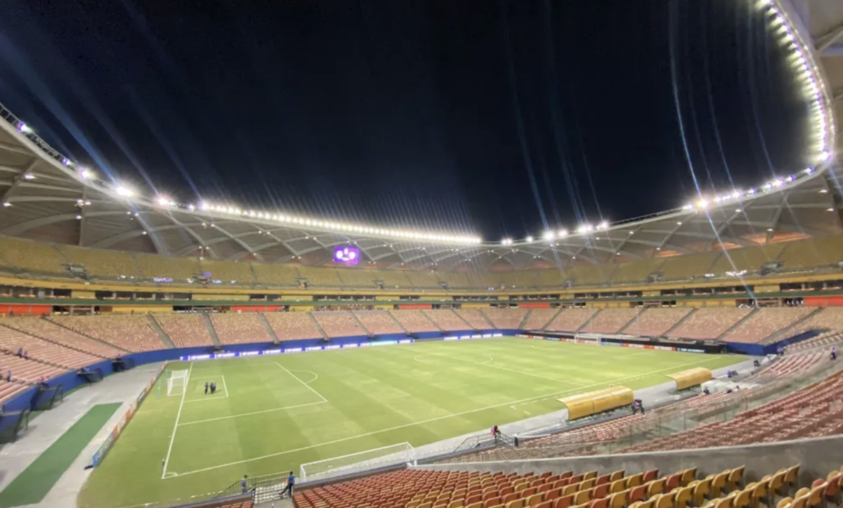 Governo deve lançar novo edital de R$ 40 milhões para iluminação da Arena da Amazônia e outras praças