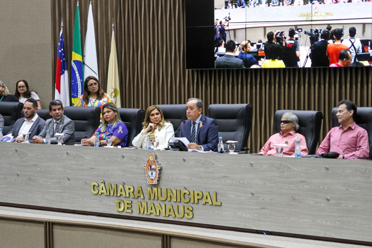 Prefeitura de Manaus participa de audiência pública na CMM sobre os direitos dos alunos com deficiência