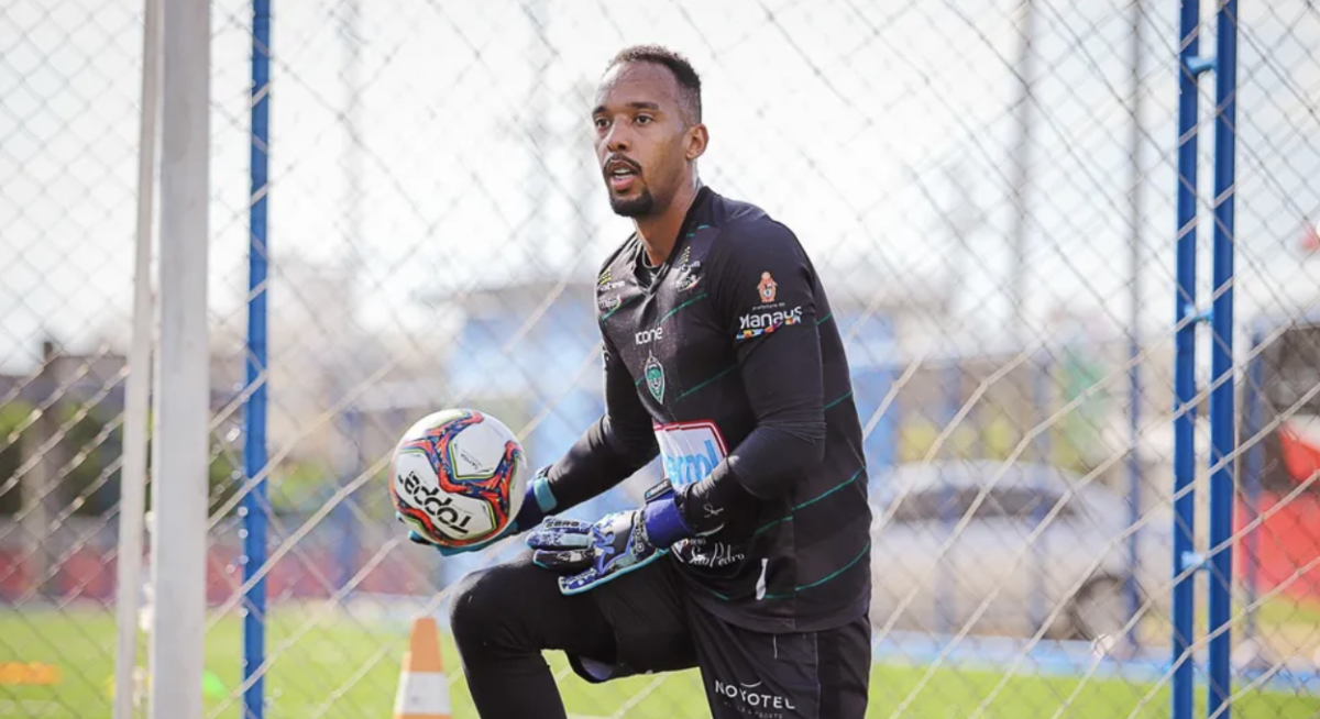 Conheça o goleiro campeão da Série C do Brasileiro de 2018 que defende o Manaus