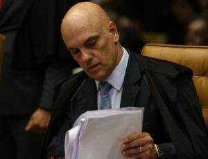 Propostas do ministro Alexandre de Moraes são retiradas da "PL da Censura"