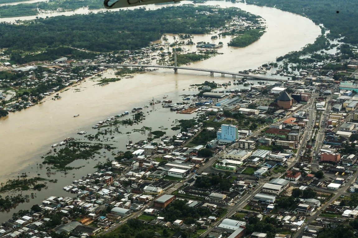 Ajuda federal a emergências humanitárias supera R$300 milhões e chega a 1.500 municípios