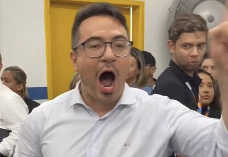 Bomba: Rodrigo Guedes é acusado de assédio sexu4l e “rachadinha” por ex-assessor em Manaus