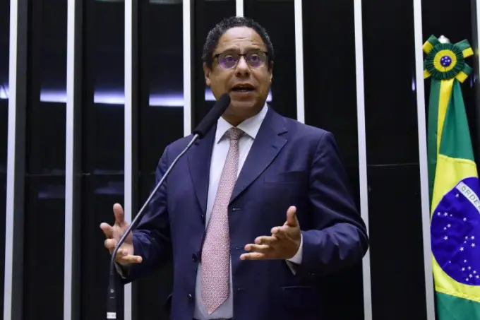 Relator pede retirada de PL das Fake News da pauta da Câmara
