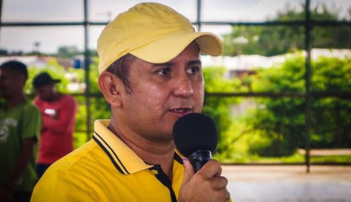 “Ostentação’’: Prefeito de Juruá vai gastar quase R$10 milhões em materiais odontológicos e população questiona transparência