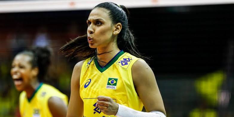 Ana Paula Borgo, jogadora de vôlei ex-seleção brasileira, morre aos 29 anos