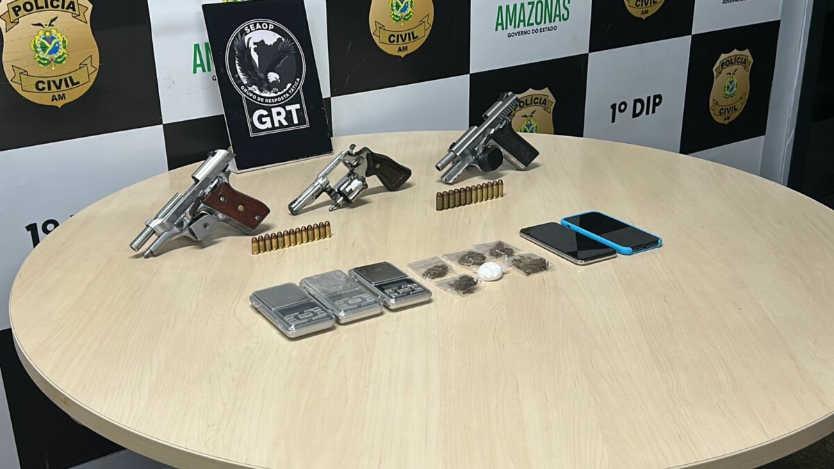 Três homens são presos com armas, drogas e granada em Manaus; veja vídeo