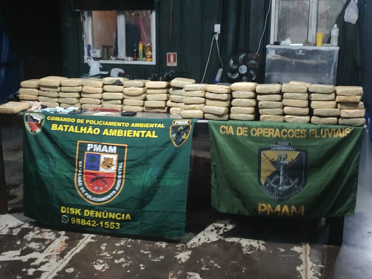 Polícia Militar Ambiental apreende R$ 1,7 milhão em drogas próximo à Ponte Rio Negro