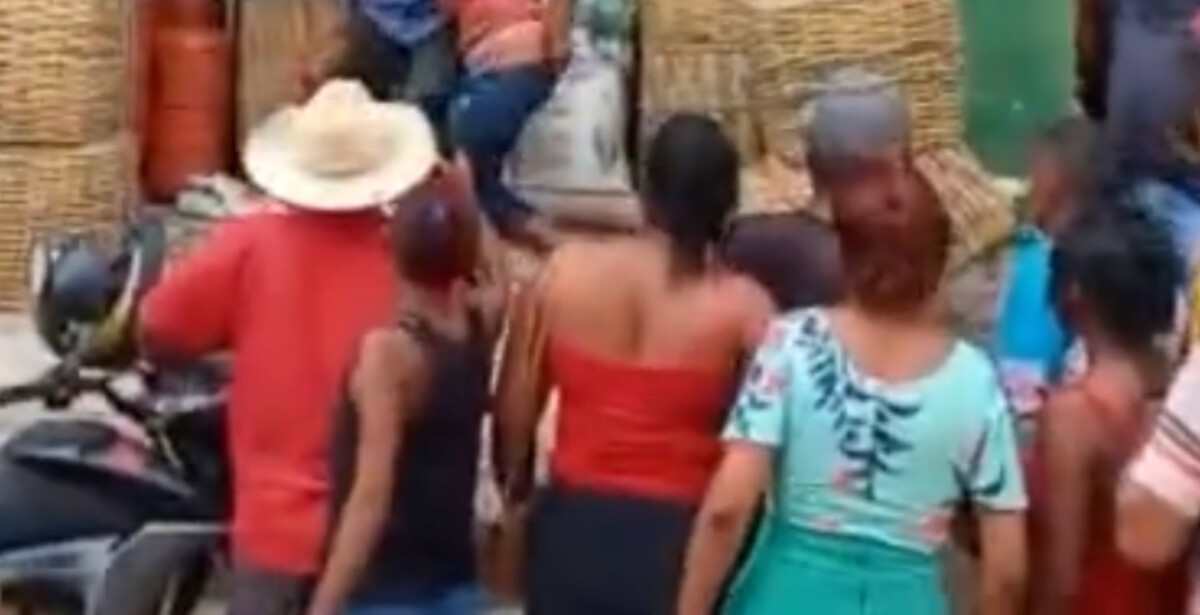 Mulher é presa depois de fazer progr4ma e “bater carteira” de cliente no Centro de Manaus; veja vídeo