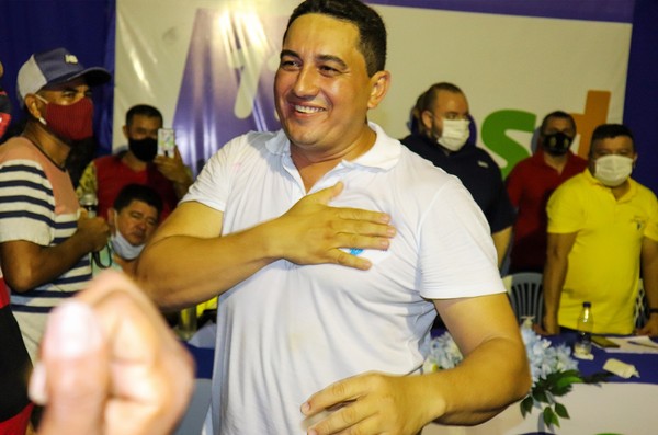 Urgente: prefeito de Borba, Simão Peixoto, é preso novamente e arrasta mais 11 assessores pra cadeia