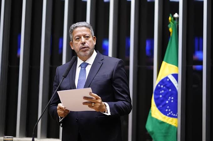Pediu a cabeça? Presidente da Câmara, Arthur Lira pede demissão de ministro dos Transportes