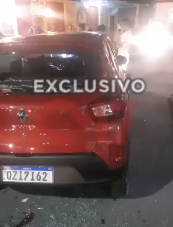 URGENTE: Motorista com suspeita de embriaguez atropela várias pessoas em lanchonete no Santa Etelvina; veja vídeo