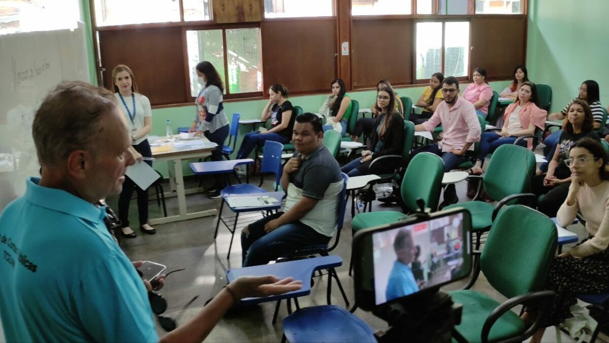 Mais de 800 pessoas fizeram provas para residência do TCE-AM, neste domingo