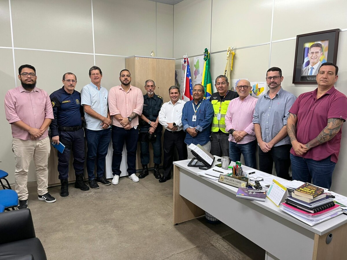 Prefeitura de Manaus busca parcerias visando inibir assaltos no transporte público
